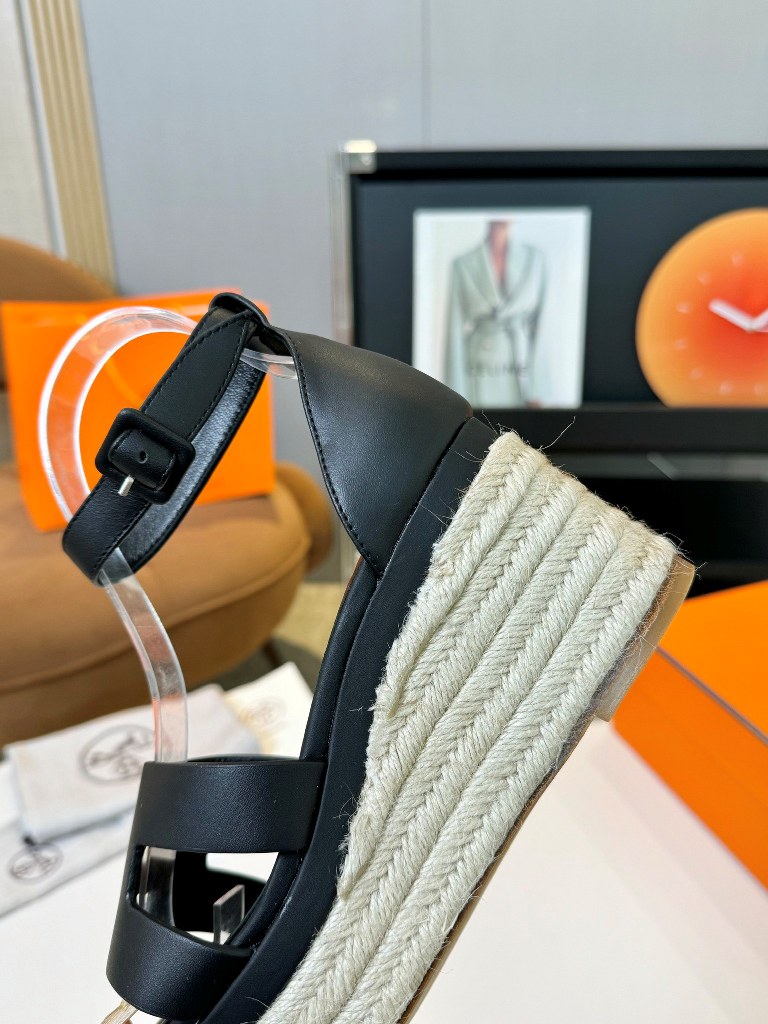 Hermes Sandals(w)-008