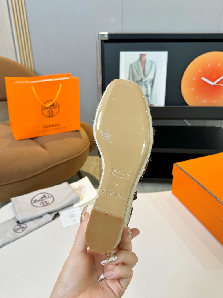 Hermes Sandals(w)-008