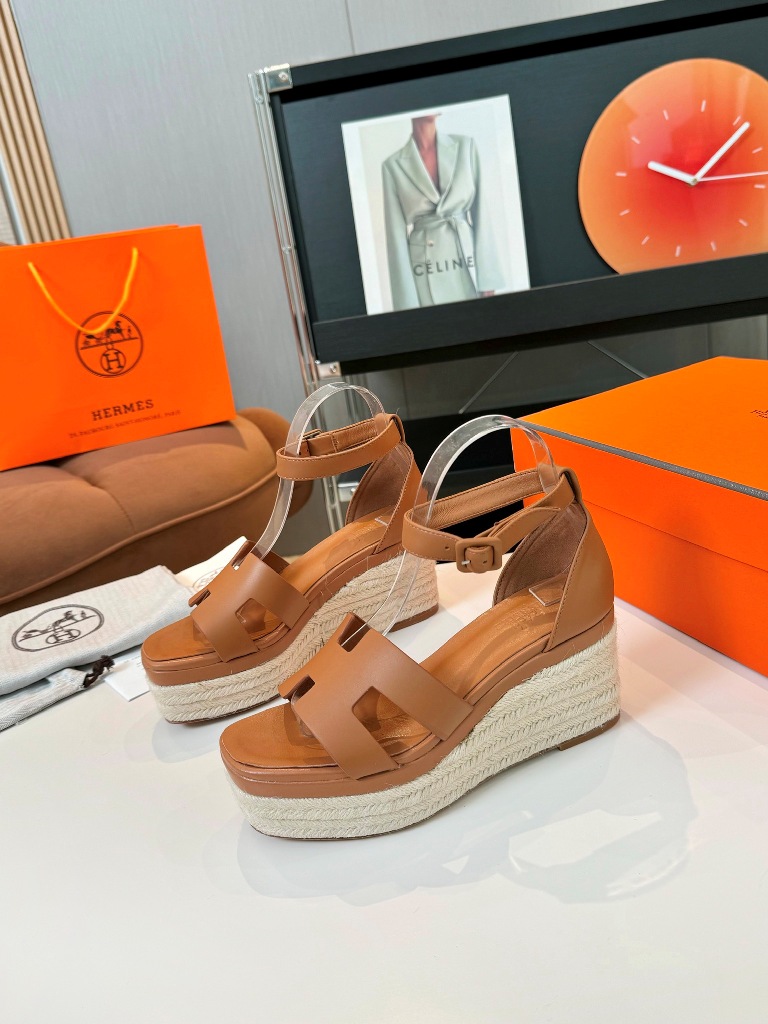 Hermes Sandals(w)-007