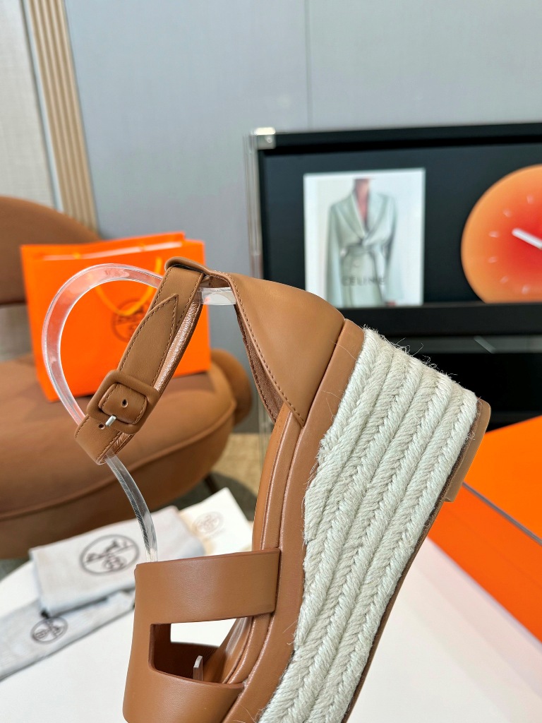 Hermes Sandals(w)-007