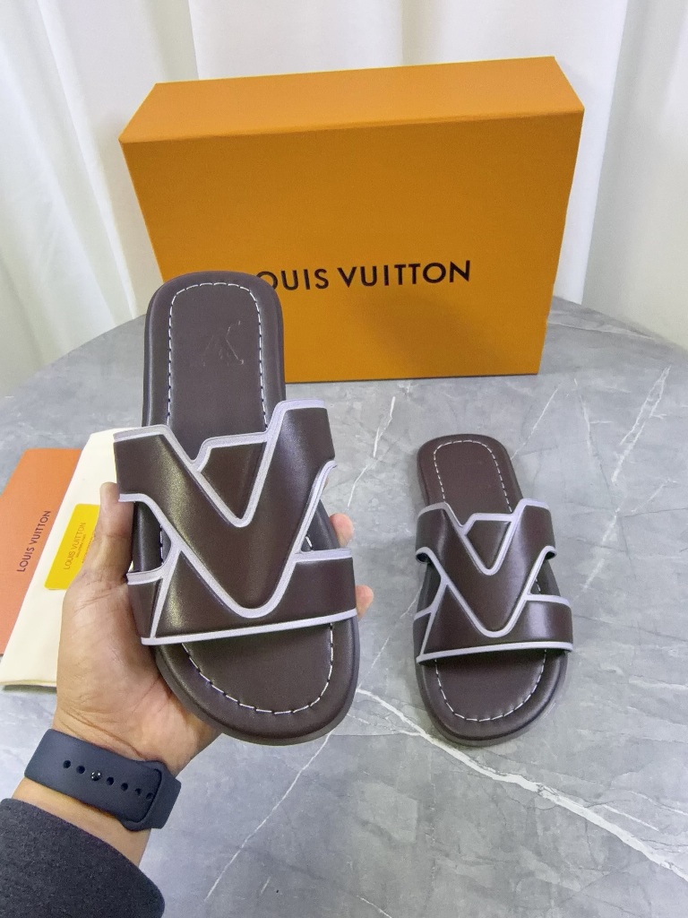 LV Slippers-012