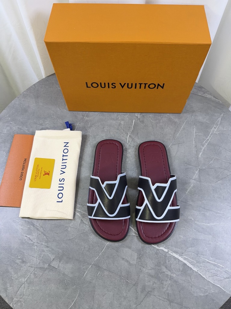 LV Slippers-014