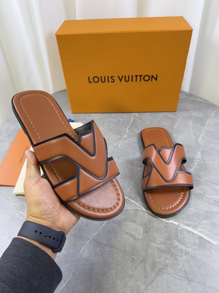 LV Slippers-015