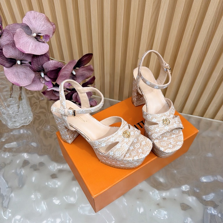 LV High Heeled Sandals(w)-004