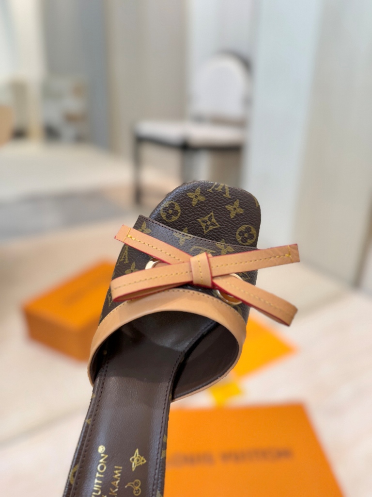 LV High Heeled Sandals(w)-010