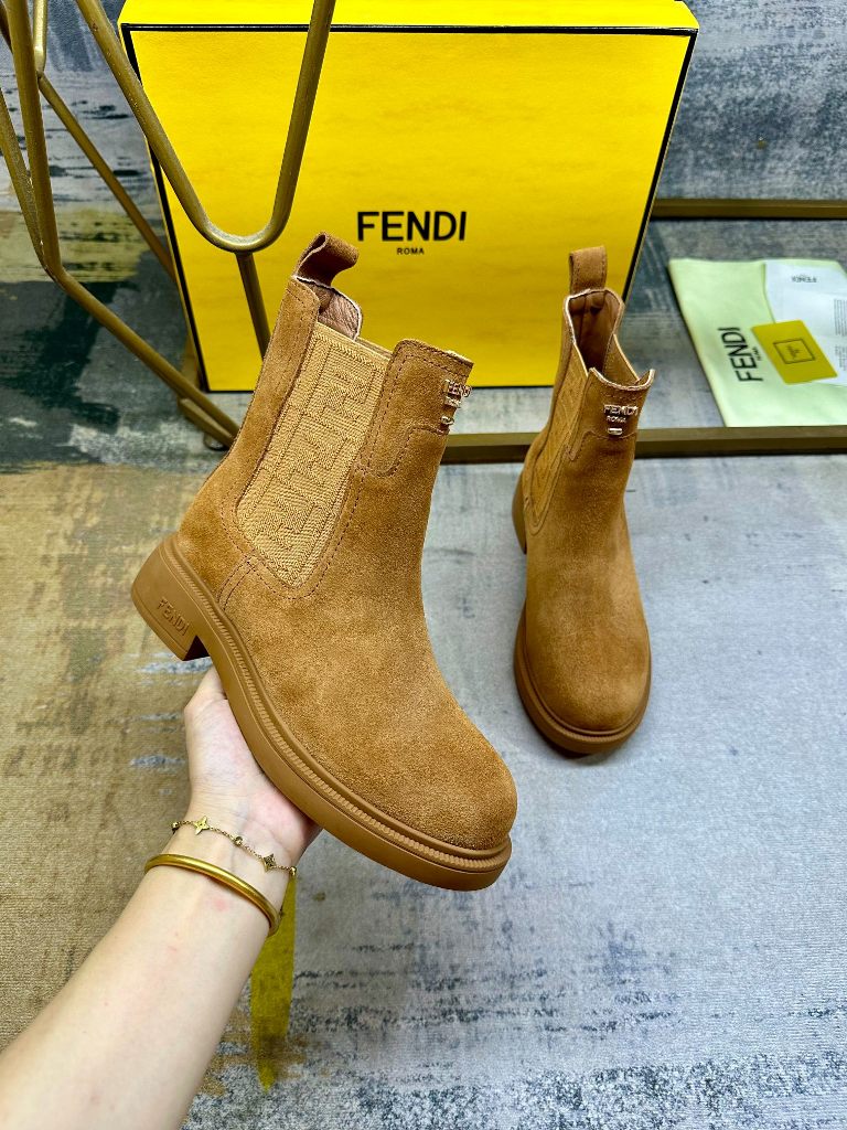 Fendi Ankle Boots(w)-002