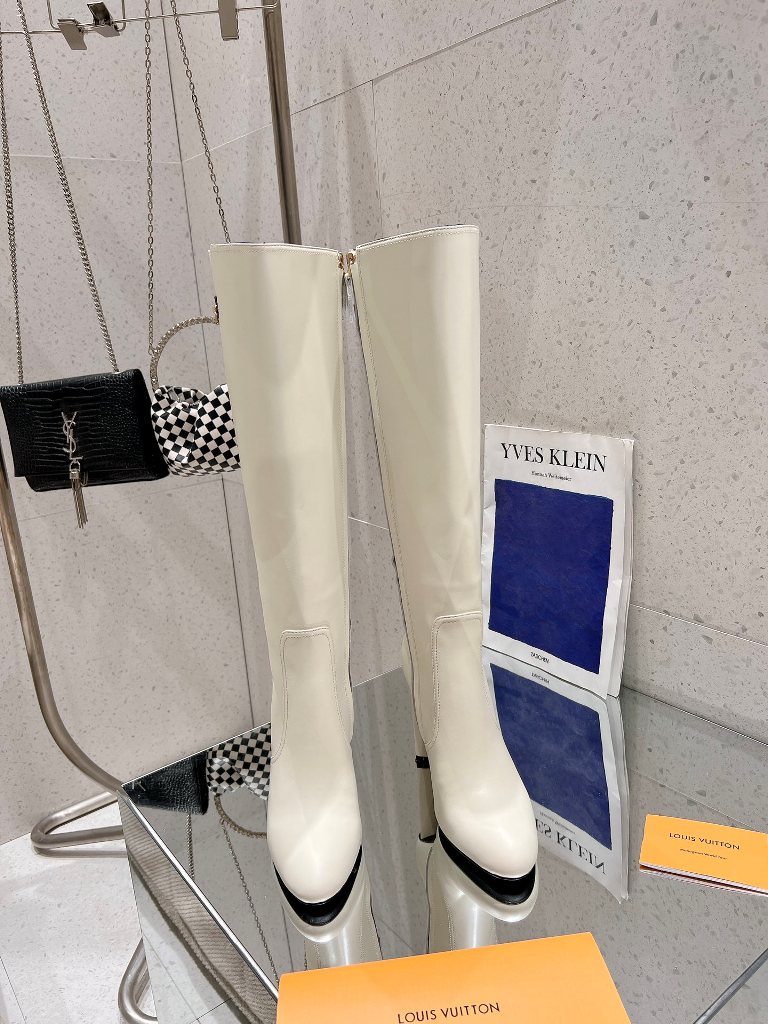 LV Boots(w)-001