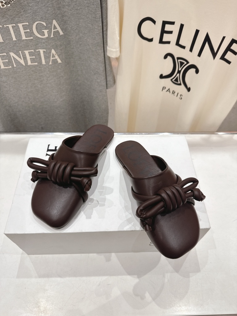 LOEWE Slippers(w)-016