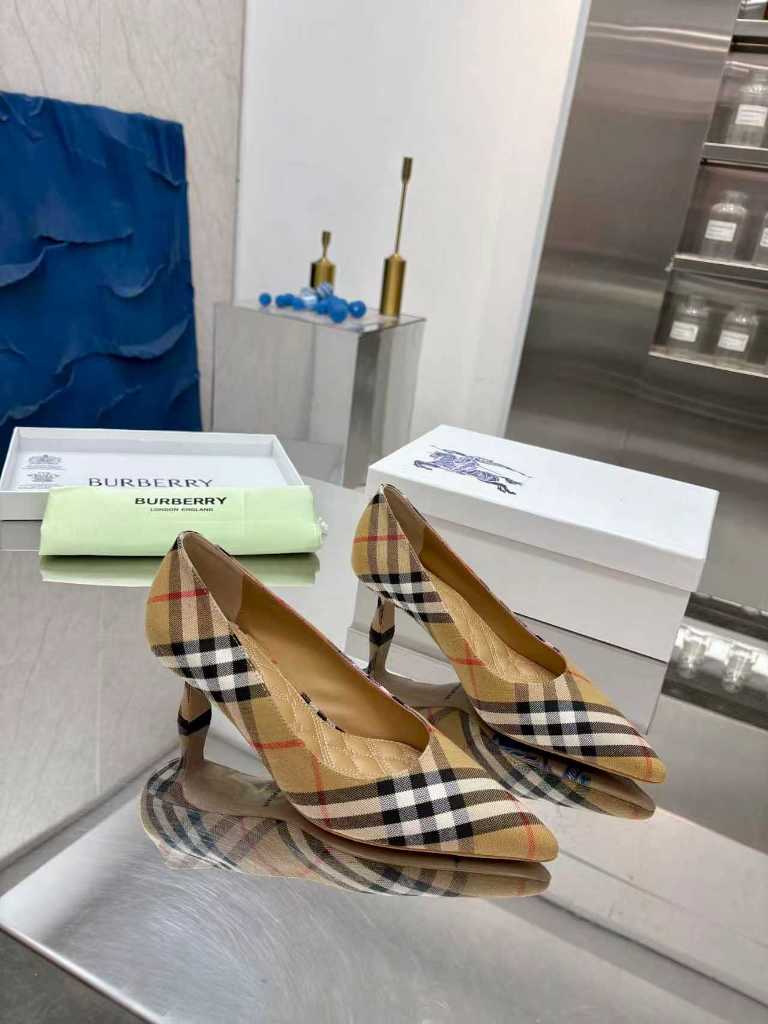 Burberry High Heels(w)-003