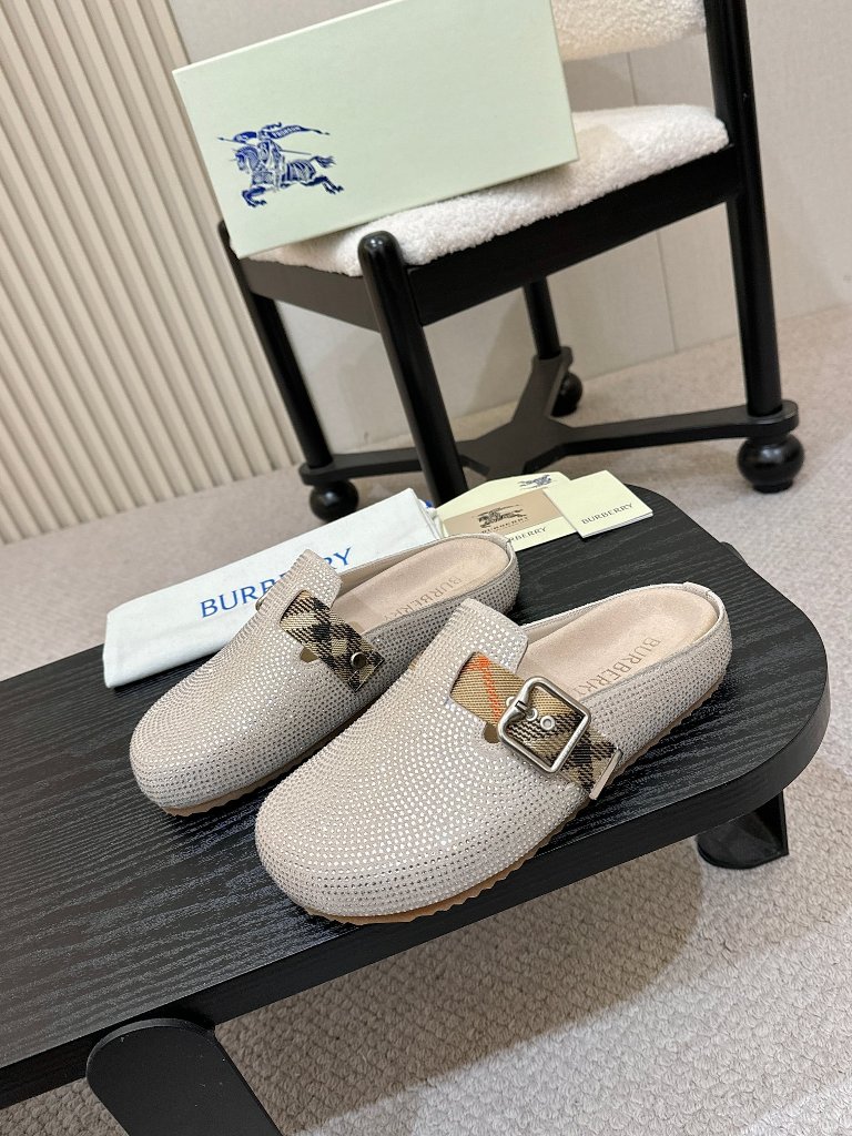 Burberry Slippers-013