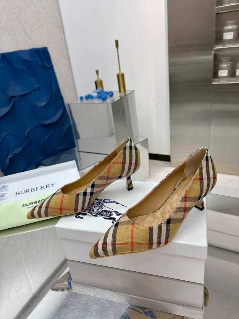 Burberry High Heels(w)-003