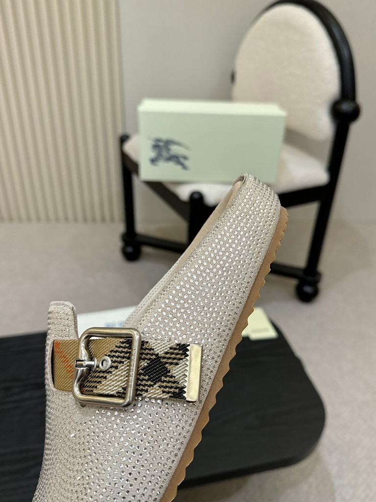 Burberry Slippers-013