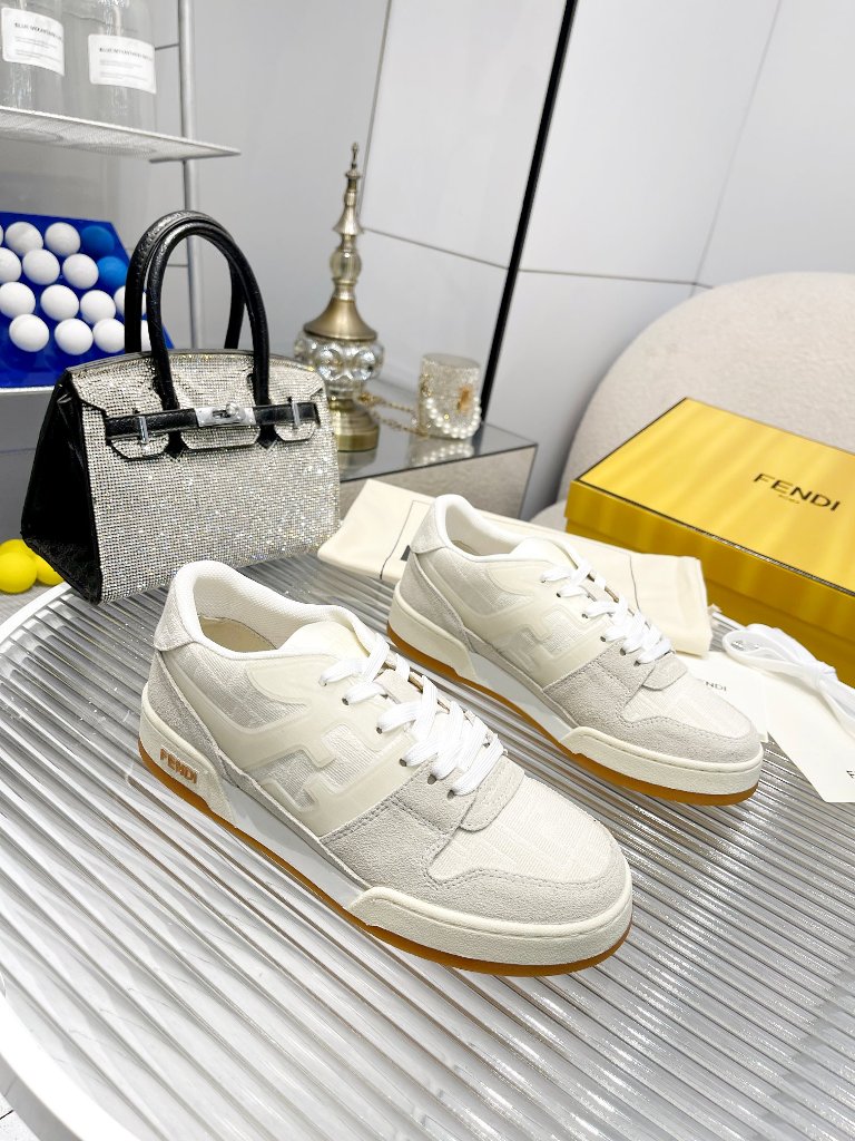 Fendi Couple Shoes-004