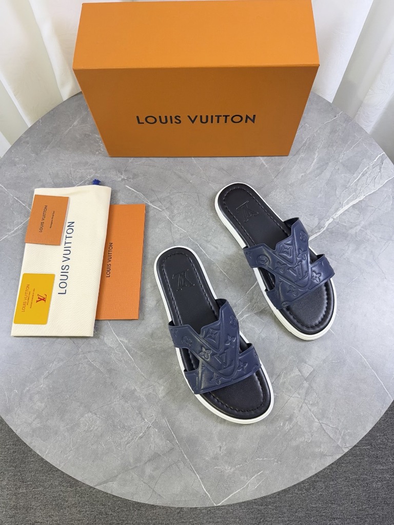 LV Slippers-008
