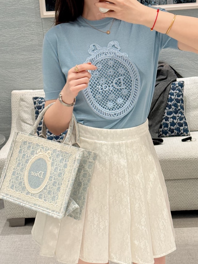 Dior TS(w)-D