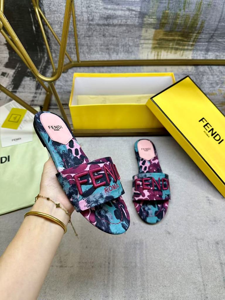 Fendi Slippers(w)-014