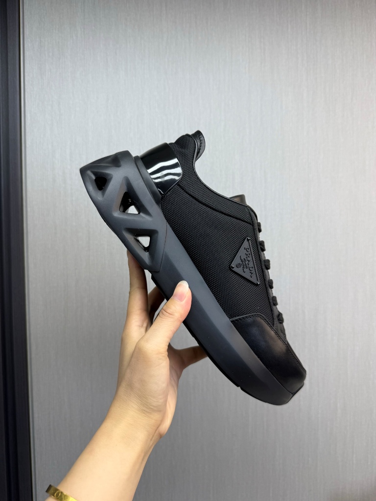 Prada Shoes-002