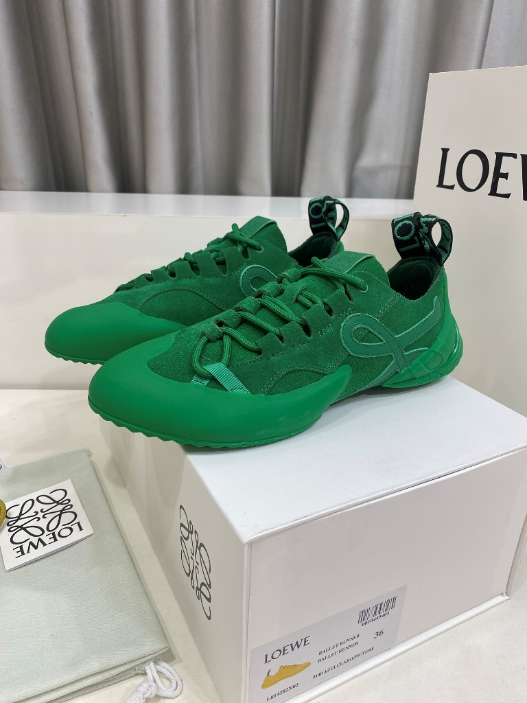 LOEWE Couple Shoes-011