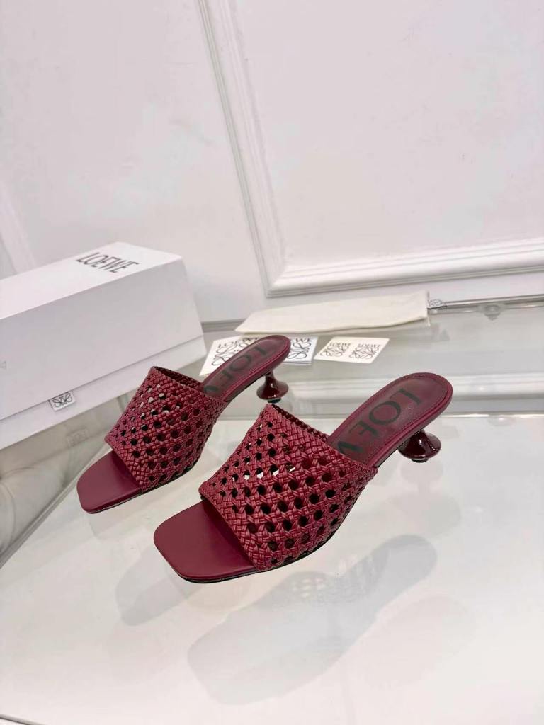 LOEWE Slippers(w)-017