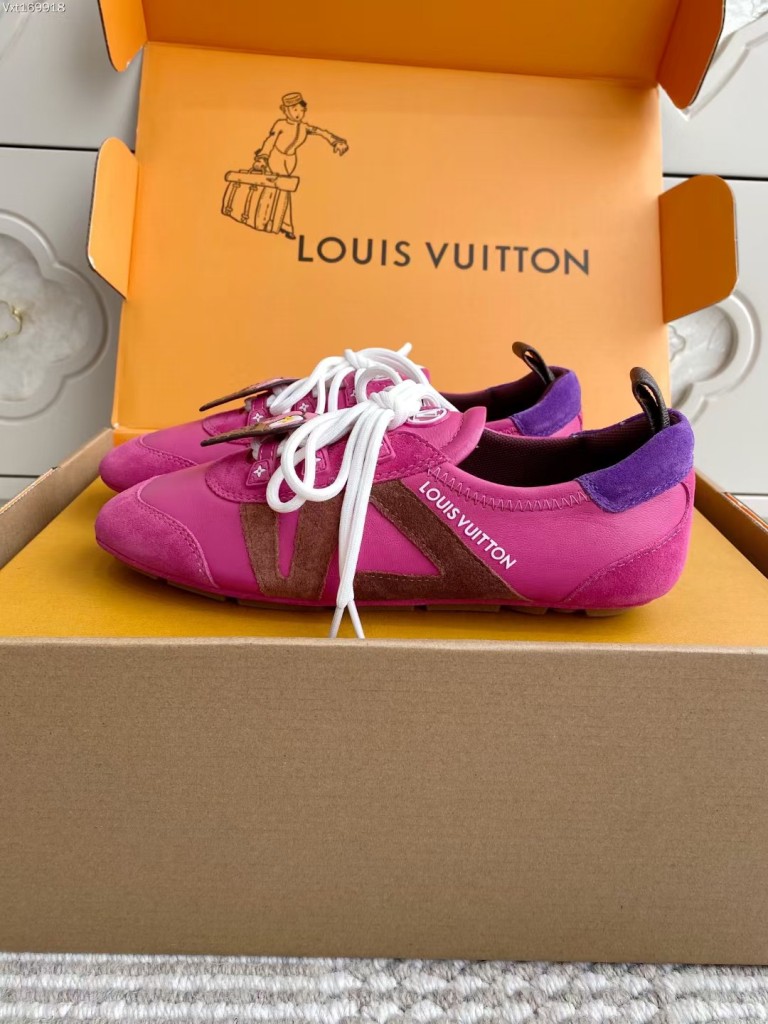 LV Couple Shoes-024