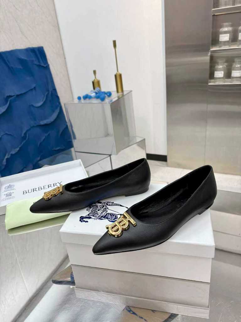 Burberry Shoes(w)-002