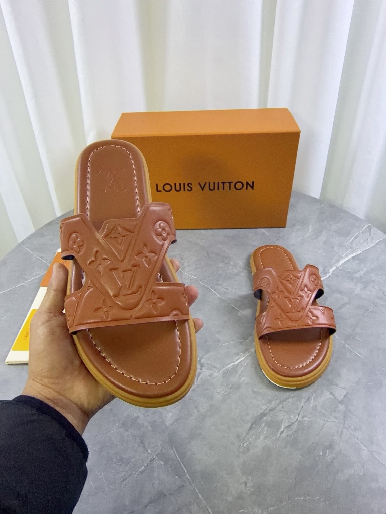LV Slippers-007