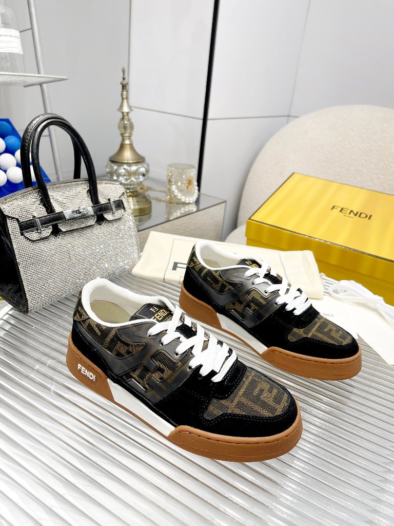 Fendi Couple Shoes-003