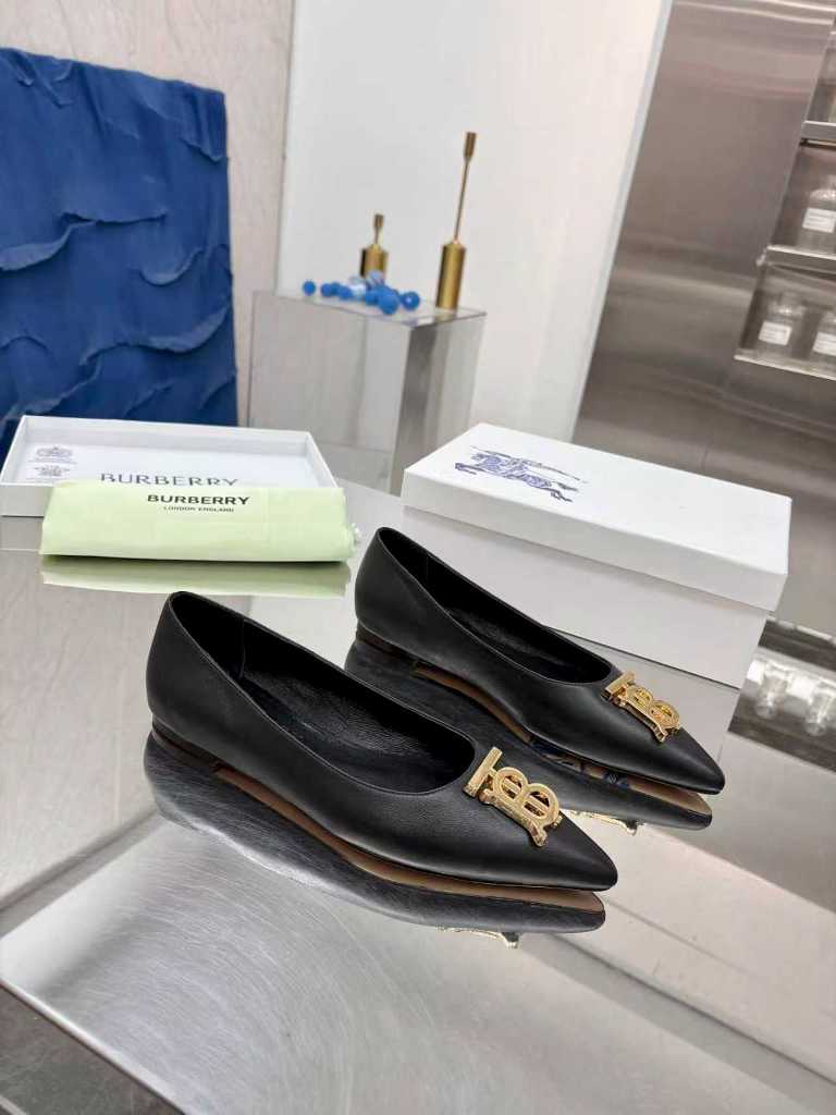 Burberry Shoes(w)-002