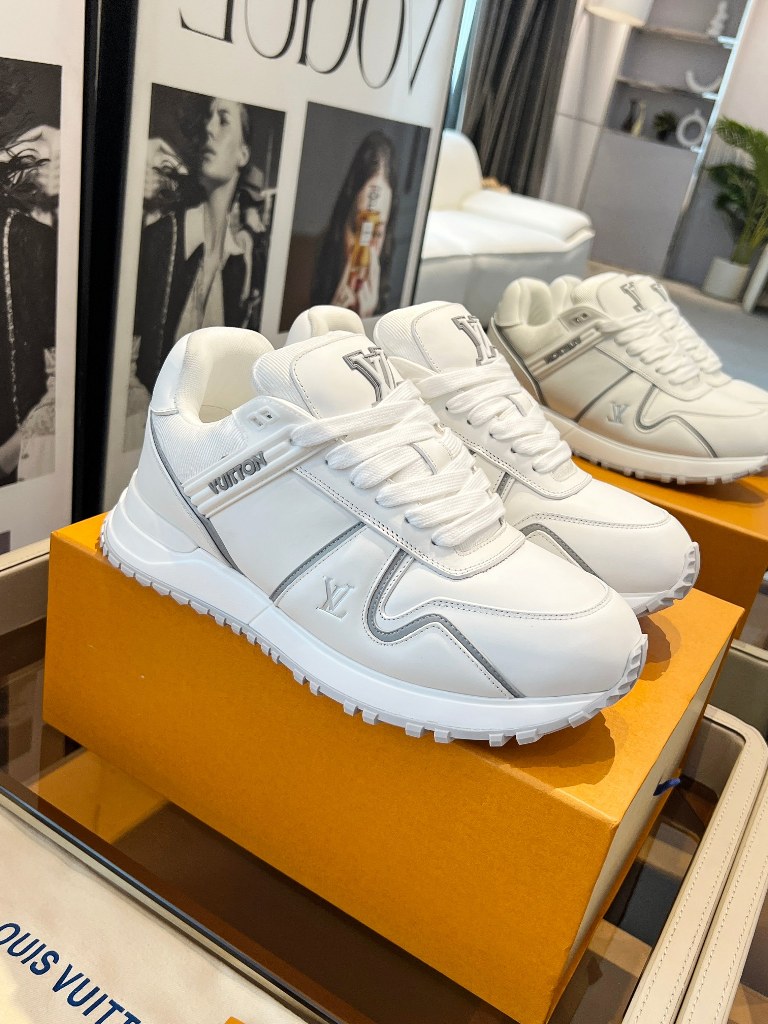 LV Couple Shoes-018