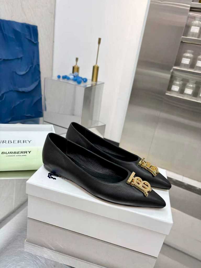 Burberry Shoes(w)-002