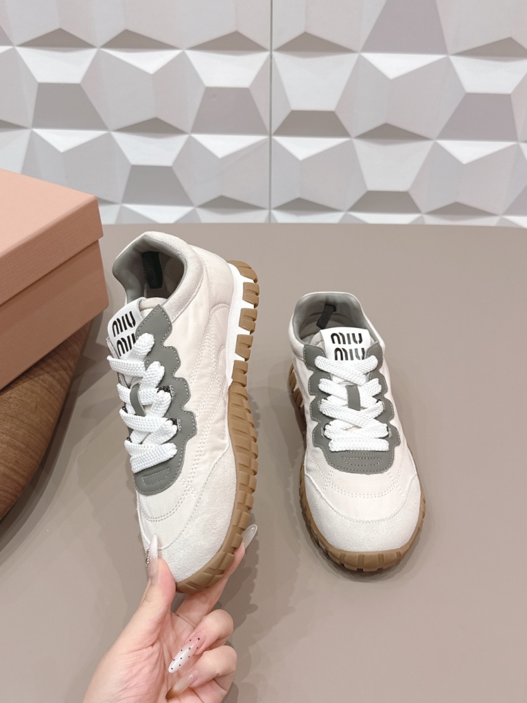 MiuMiu Shoes(w)-009