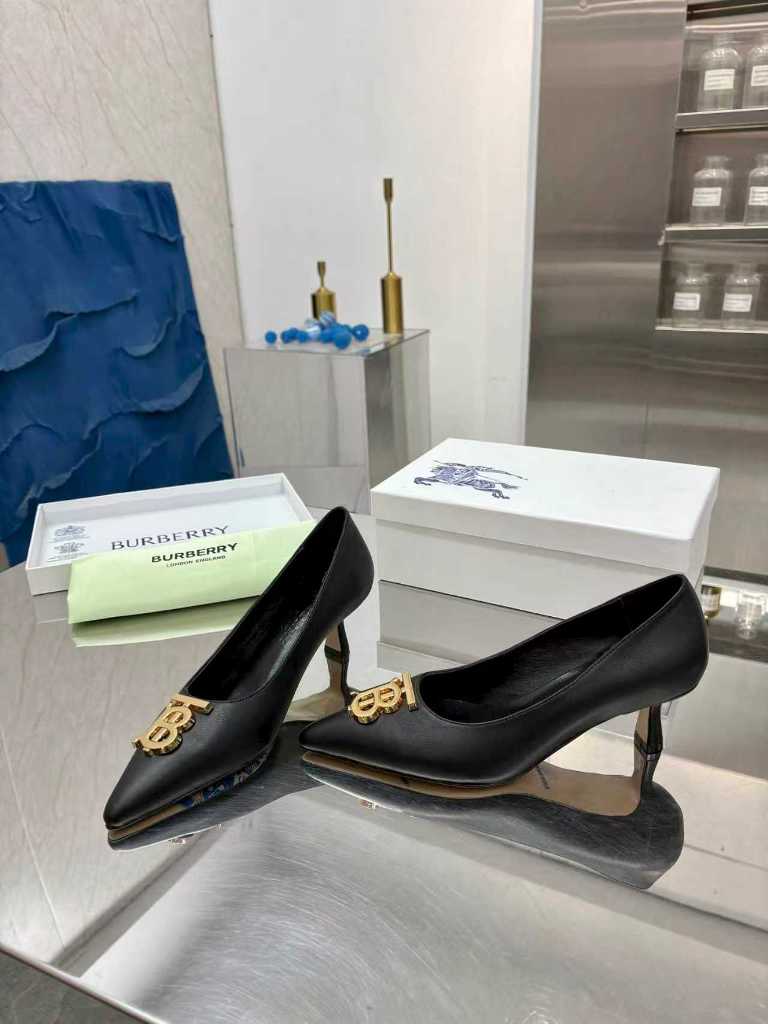Burberry High Heels(w)-002
