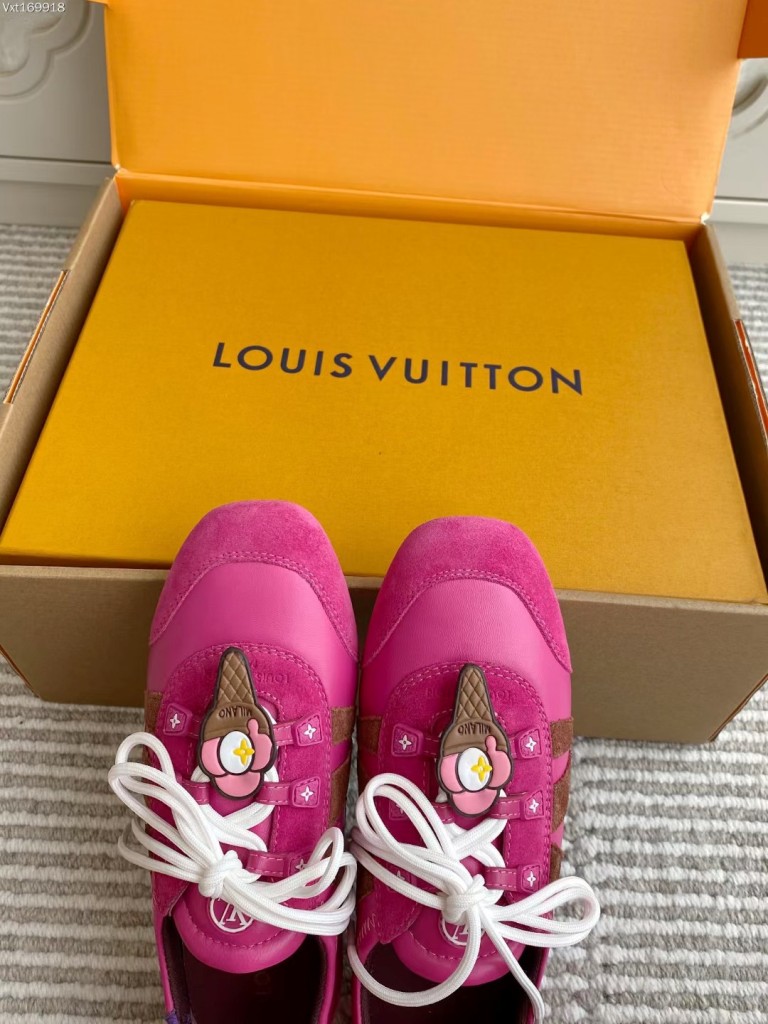 LV Couple Shoes-024