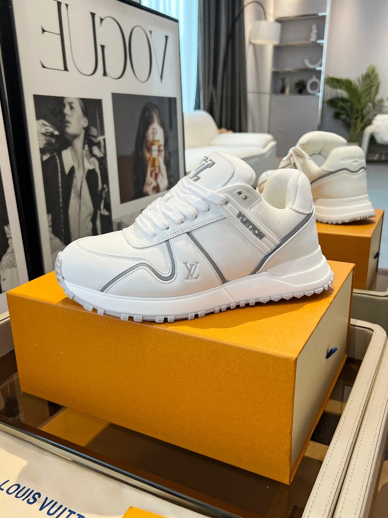 LV Couple Shoes-018