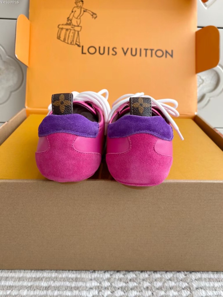 LV Couple Shoes-024