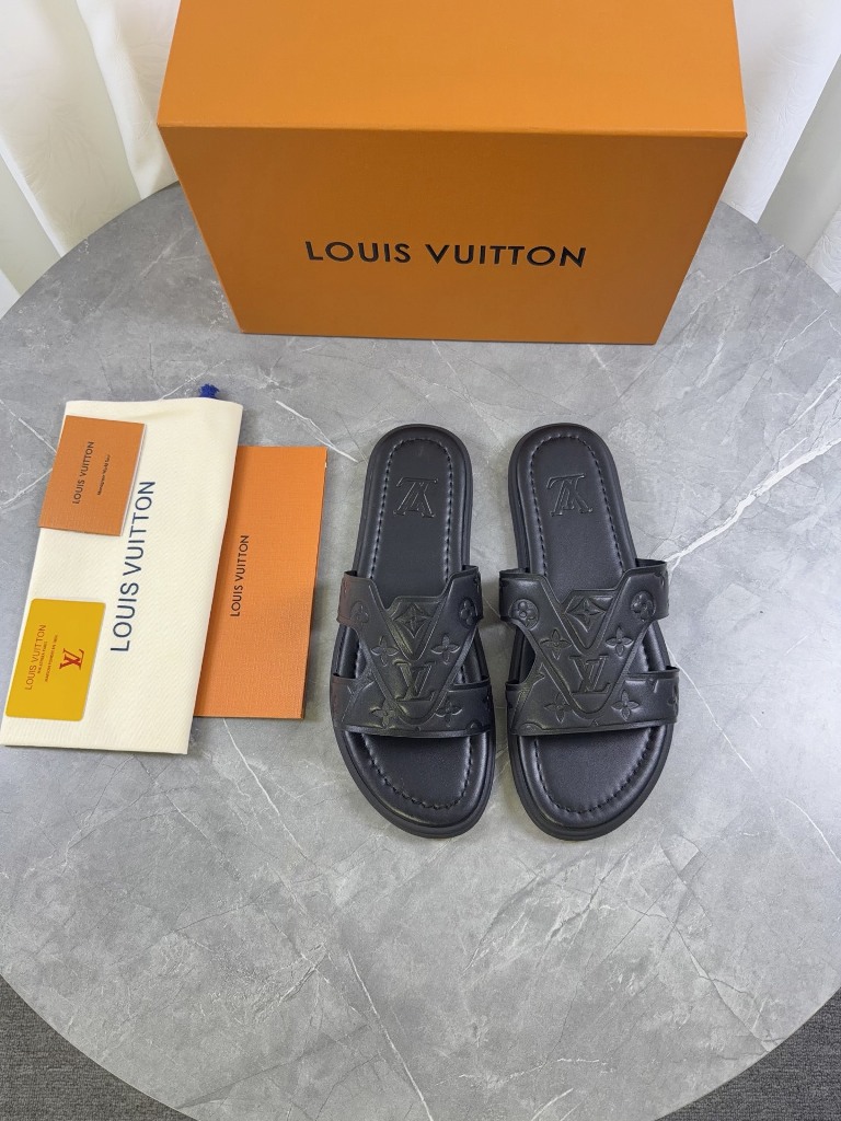 LV Slippers-006