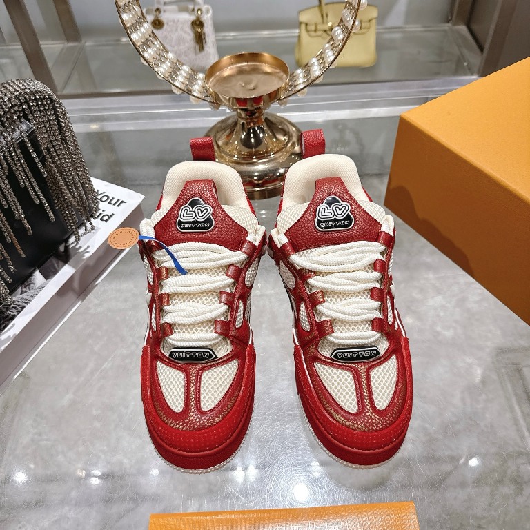 LV Couple Shoes-013
