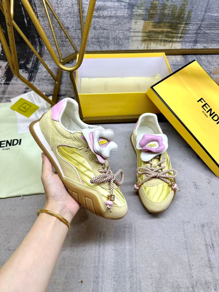 Fendi Shoes(w)-004