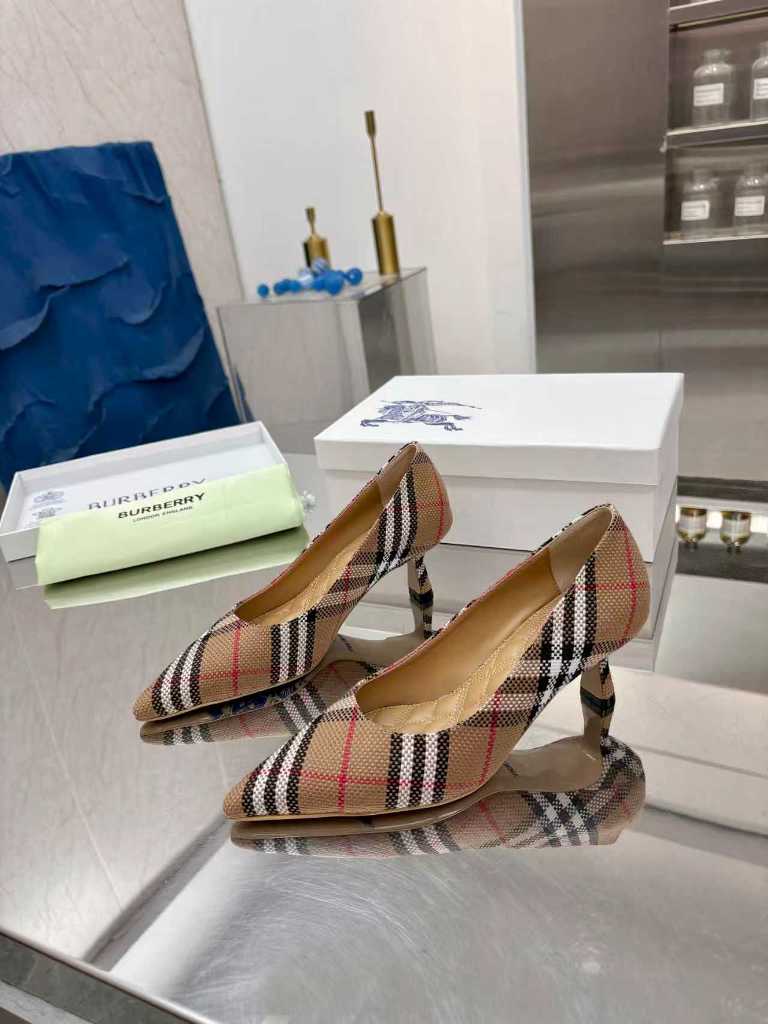 Burberry High Heels(w)-001