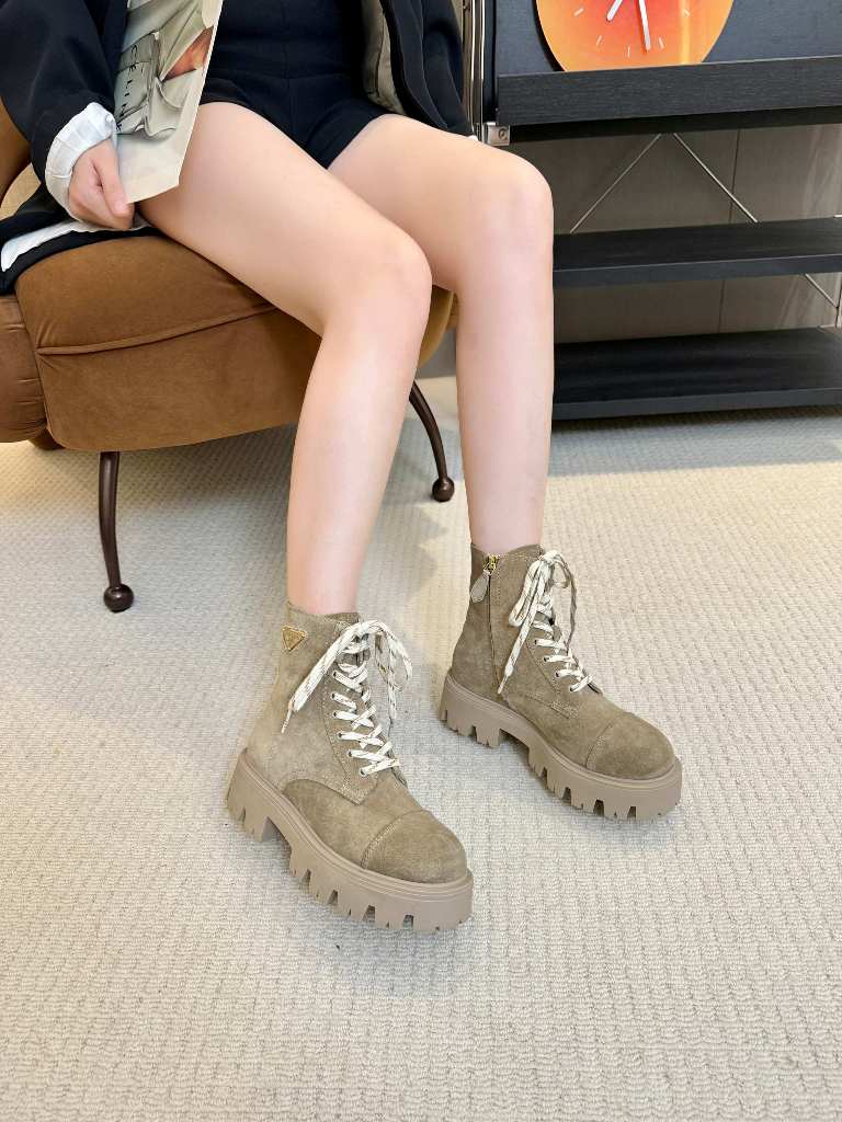 Prada Ankle Boots(w)-002