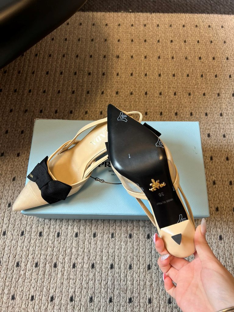 Prada High Heels(w)-001