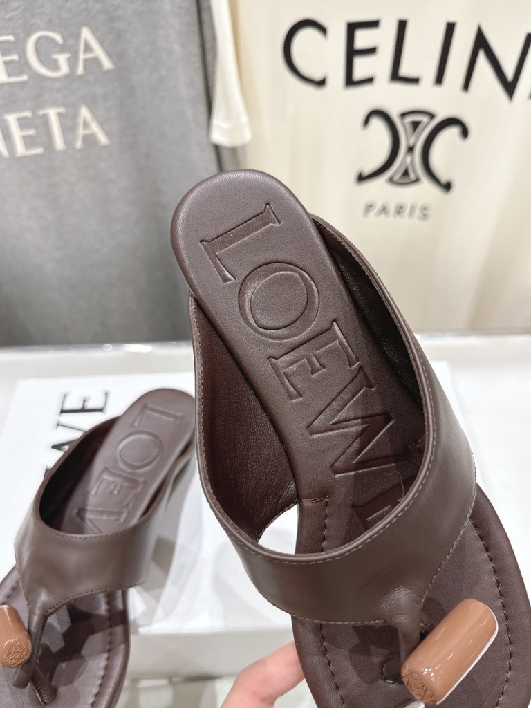 LOEWE Slippers(w)-001