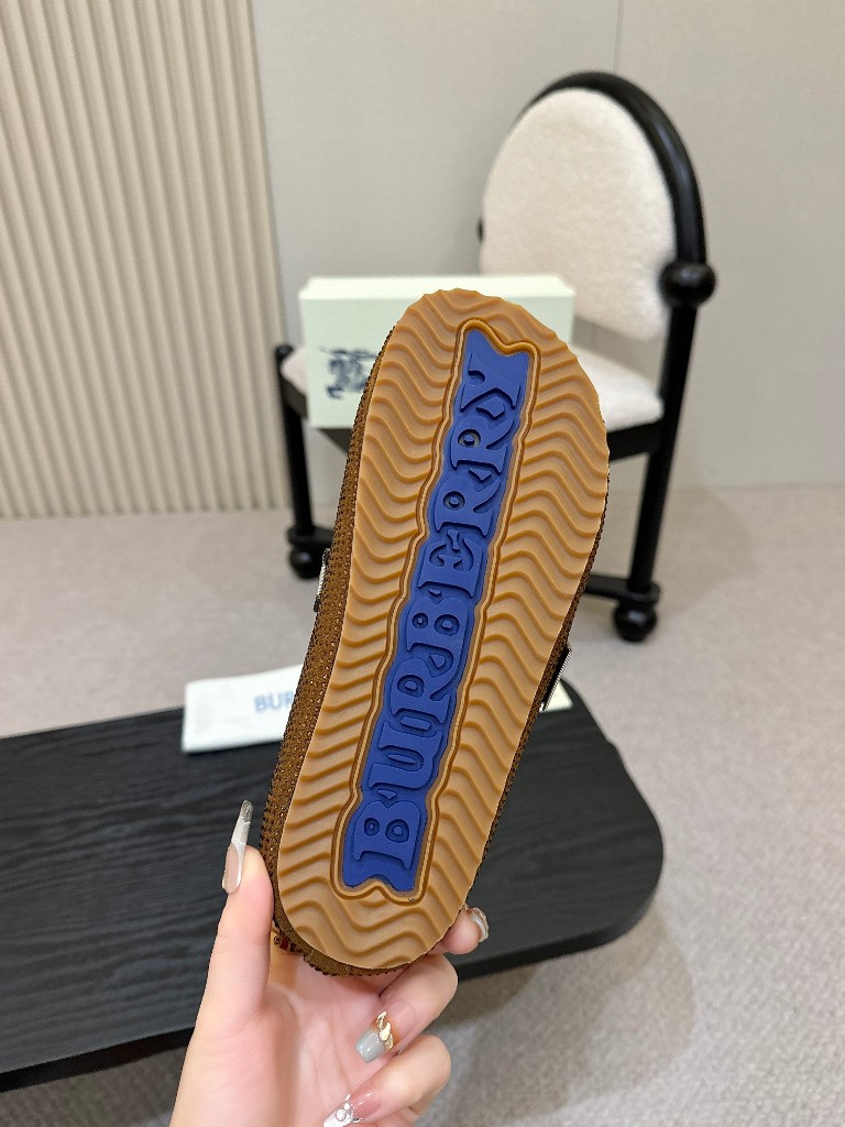 Burberry Slippers-011