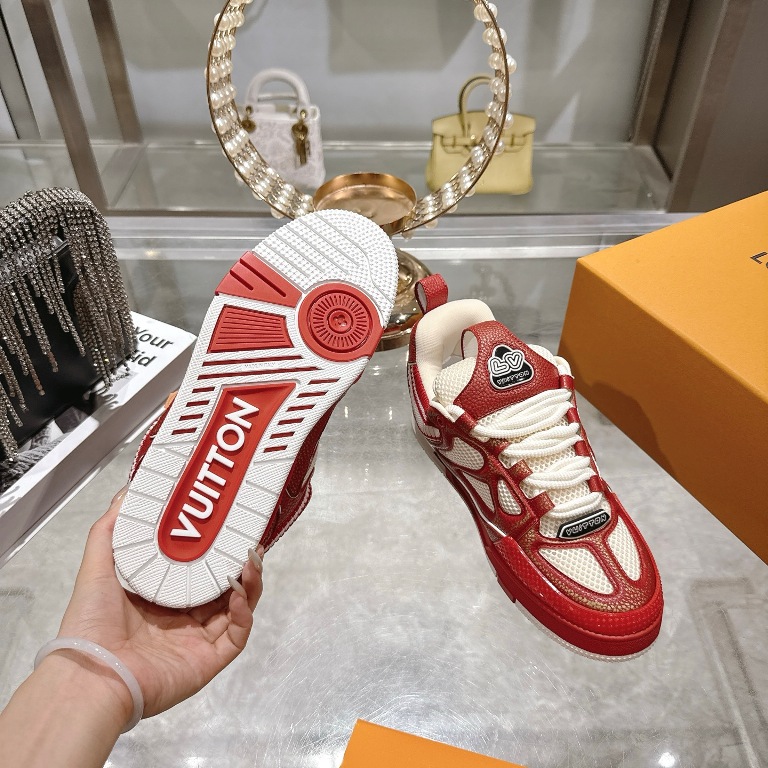 LV Couple Shoes-013