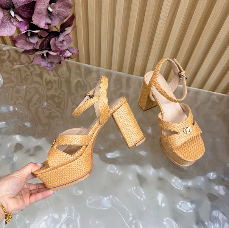 LV High Heeled Sandals(w)-001