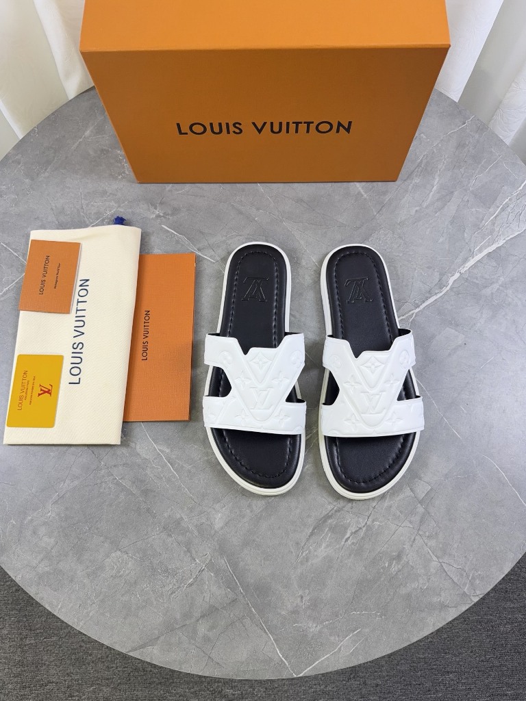 LV Slippers-005