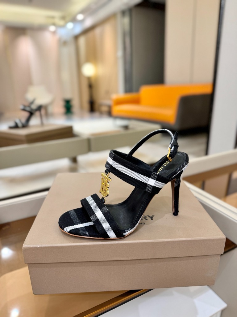 Burberry High Heeled Sandals(w)-009