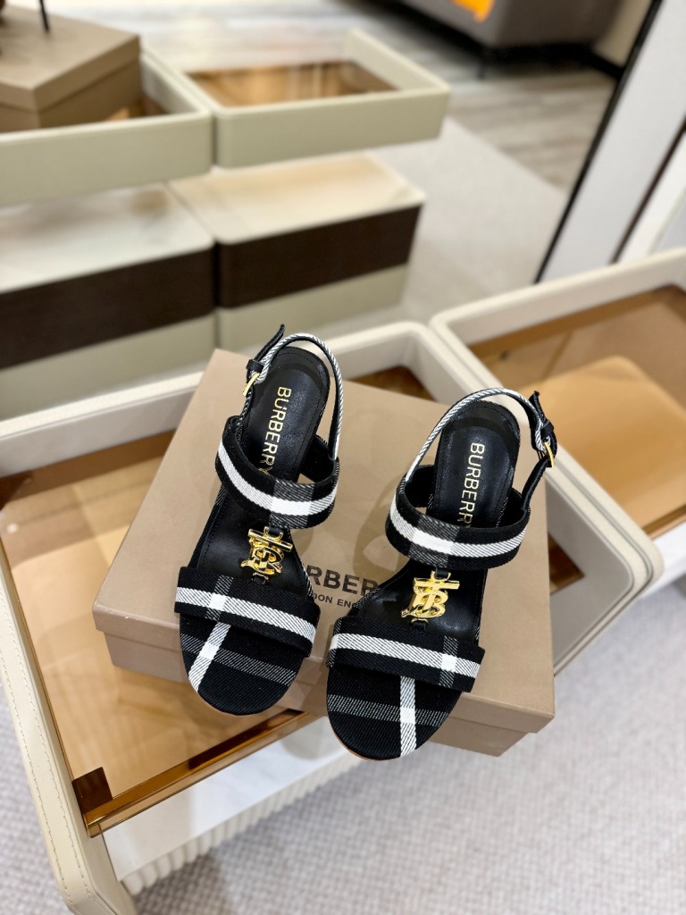 Burberry High Heeled Sandals(w)-009