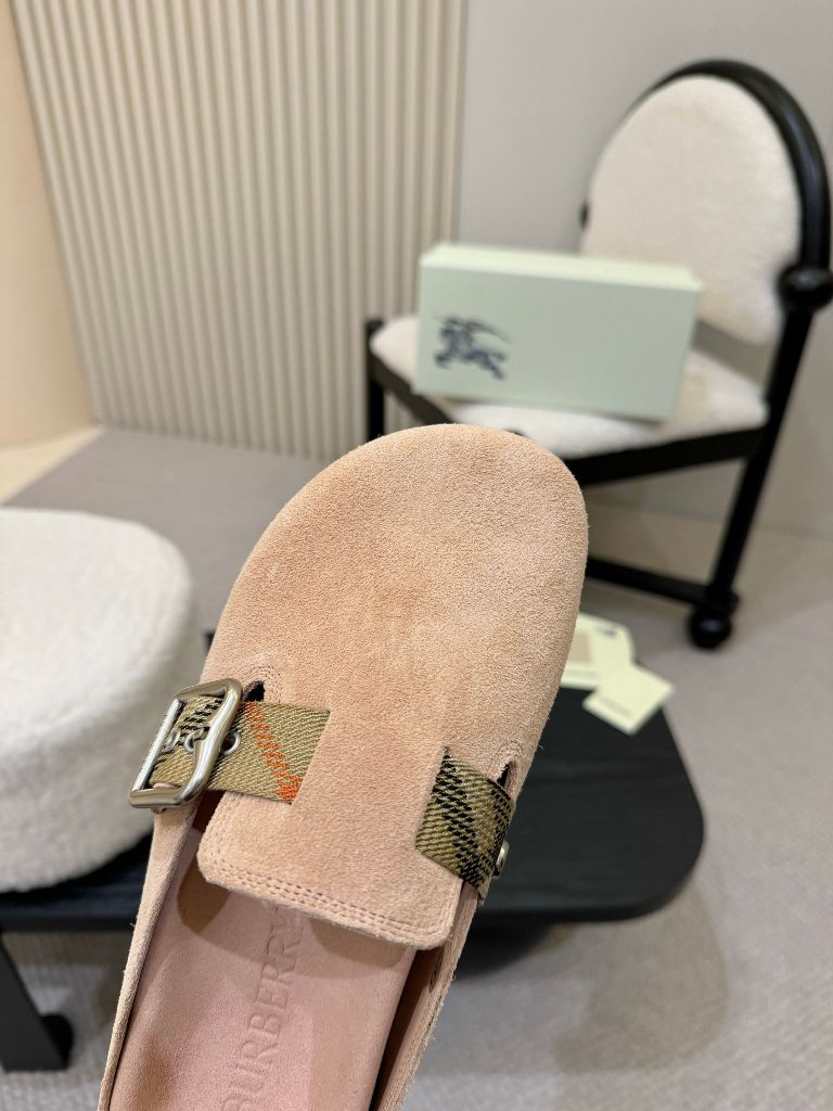 Burberry Slippers-007