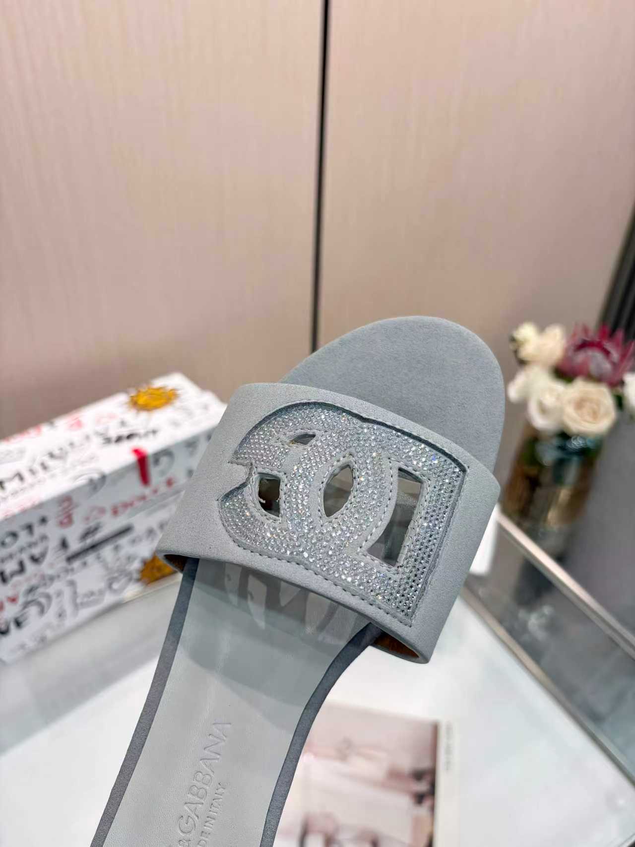 D&G Slippers(w)-001